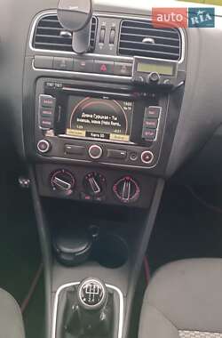 Хэтчбек Volkswagen Polo 2011 в 