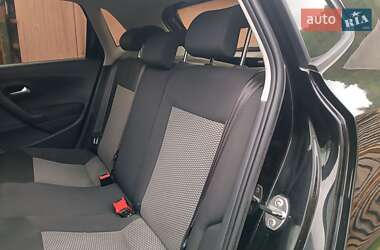 Хэтчбек Volkswagen Polo 2011 в 