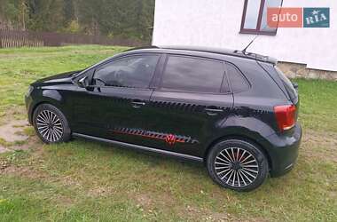 Хэтчбек Volkswagen Polo 2011 в 