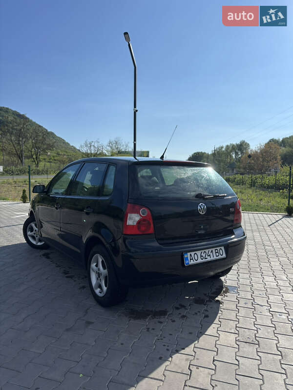 Хэтчбек Volkswagen Polo 2002 в Виноградове