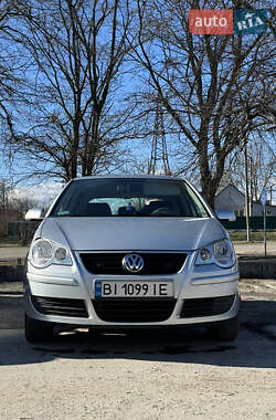 Хэтчбек Volkswagen Polo 2005 в Миргороде