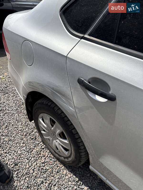Седан Volkswagen Polo 2012 в Львове