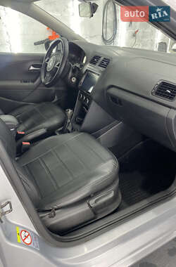 Хетчбек Volkswagen Polo 2012 в 