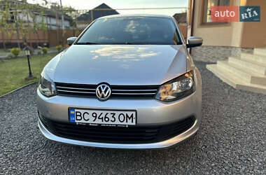 Седан Volkswagen Polo 2011 в 