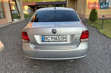 Седан Volkswagen Polo 2011 в 