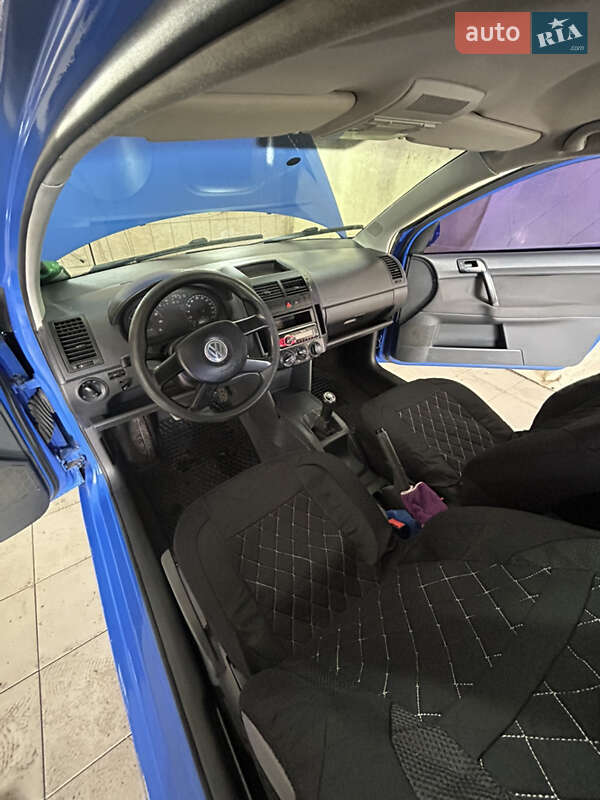 Хетчбек Volkswagen Polo 2005 в Миколаєві