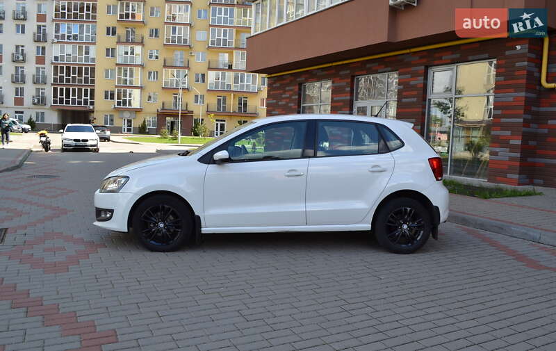 Хэтчбек Volkswagen Polo 2011 в Житомире фото 2 Хэтчбек Volkswagen Polo 2011 в Житомире