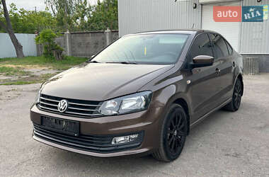Седан Volkswagen Polo 2017 в Александрие