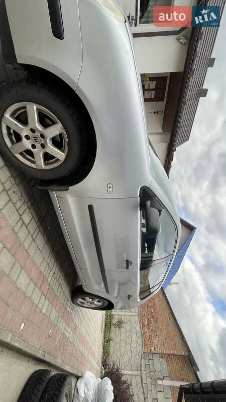 Хетчбек Volkswagen Polo 2004 в Рожище