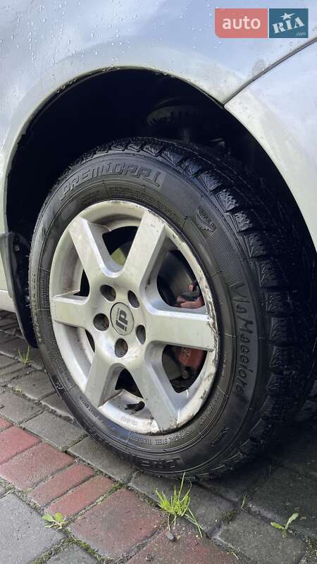 Хетчбек Volkswagen Polo 2004 в Рожище