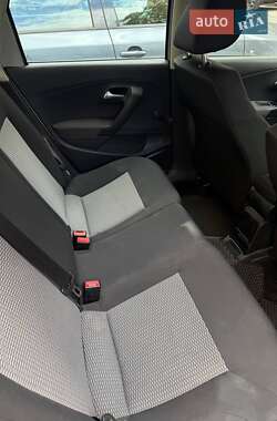 Хетчбек Volkswagen Polo 2012 в 