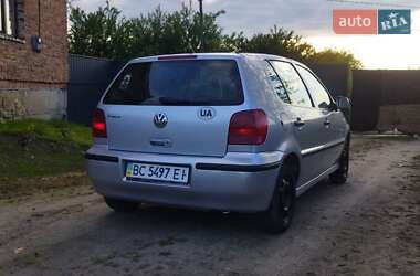 Хетчбек Volkswagen Polo 2001 в 