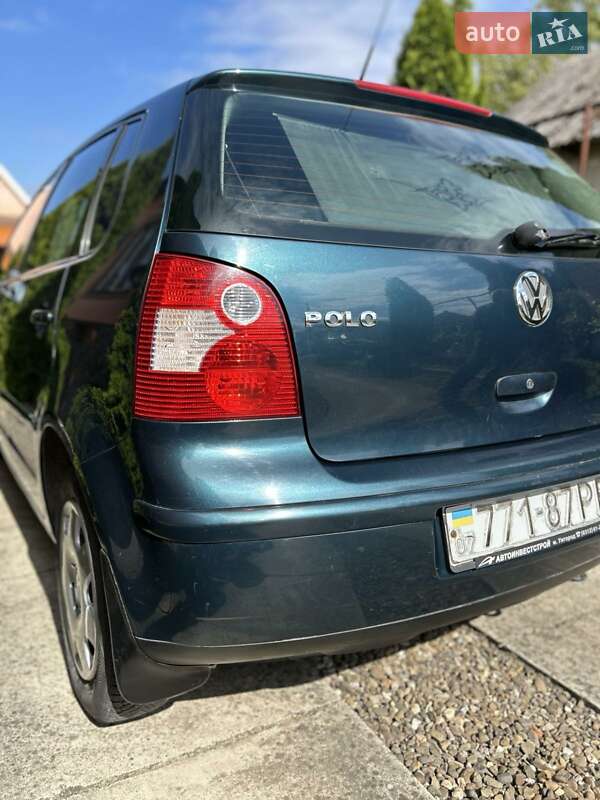 Хэтчбек Volkswagen Polo 2002 в Виноградове