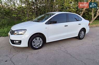 Седан Volkswagen Polo 2018 в П'ятихатках