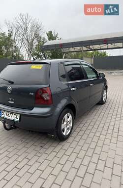 Хетчбек Volkswagen Polo 2003 в 