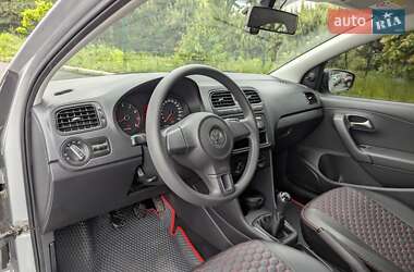 Седан Volkswagen Polo 2013 в 