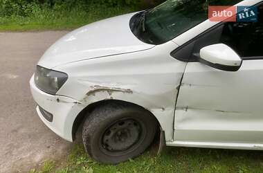 Хетчбек Volkswagen Polo 2012 в 