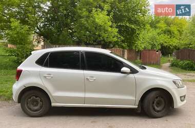 Хетчбек Volkswagen Polo 2012 в 