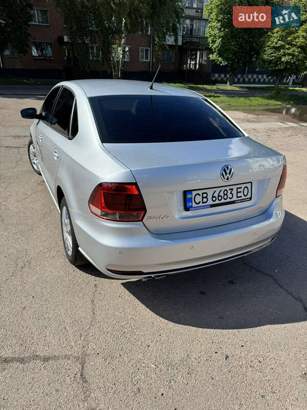 Седан Volkswagen Polo 2017 в Ніжині
