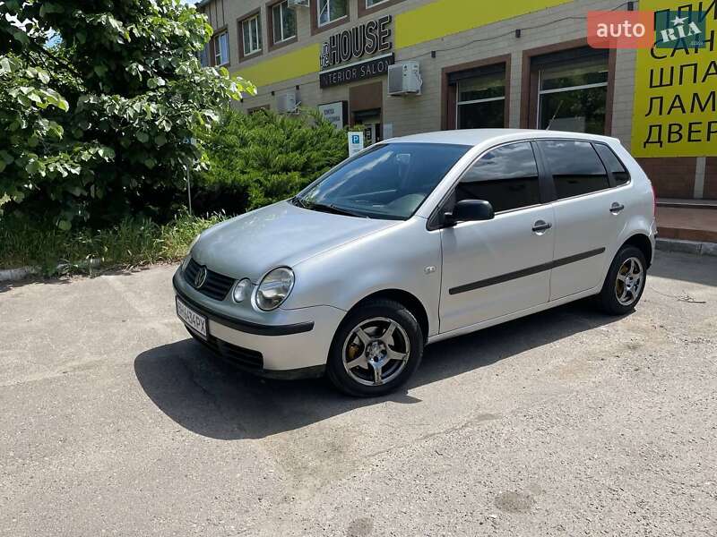 Хетчбек Volkswagen Polo 2003 в 