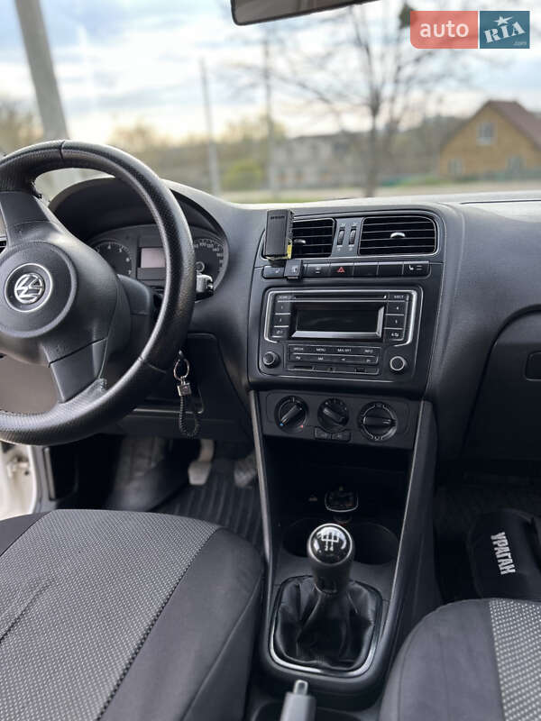 Седан Volkswagen Polo 2012 в Харкові