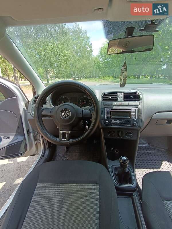 Седан Volkswagen Polo 2011 в Кривому Розі