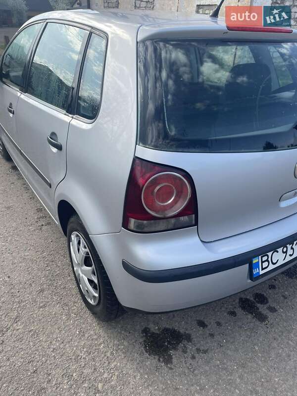 Хетчбек Volkswagen Polo 2006 в Рудки