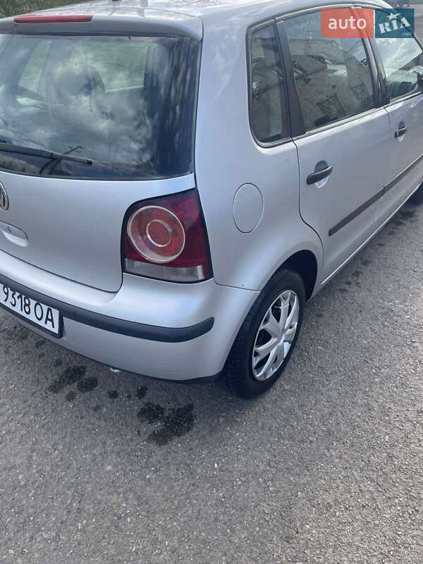 Хетчбек Volkswagen Polo 2006 в Рудки