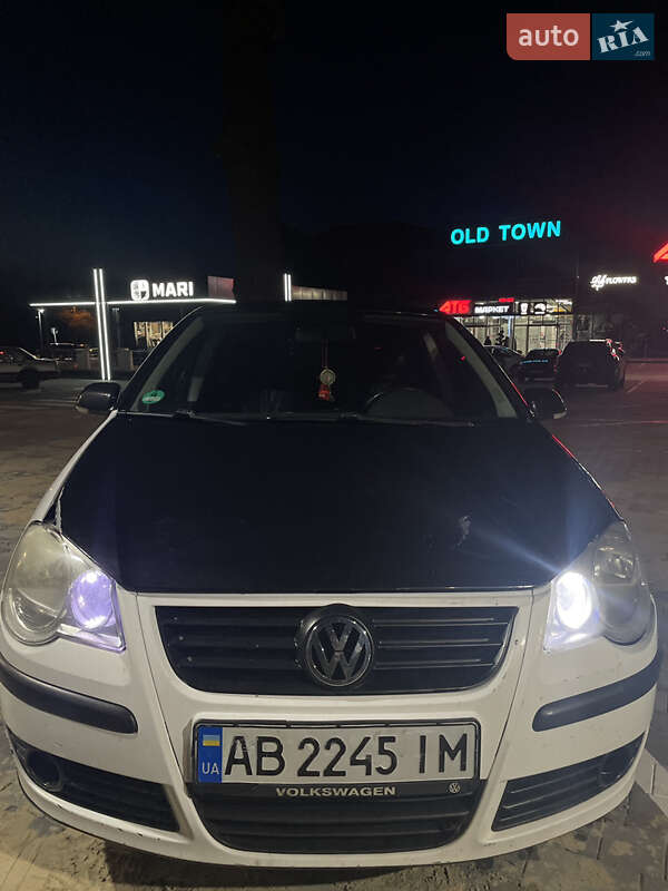 Хэтчбек Volkswagen Polo 2009 в Виннице
