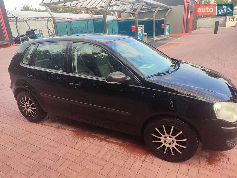 Хетчбек Volkswagen Polo 2007 в Рівному