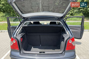 Хэтчбек Volkswagen Polo 2004 в 