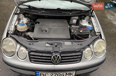 Хэтчбек Volkswagen Polo 2005 в 