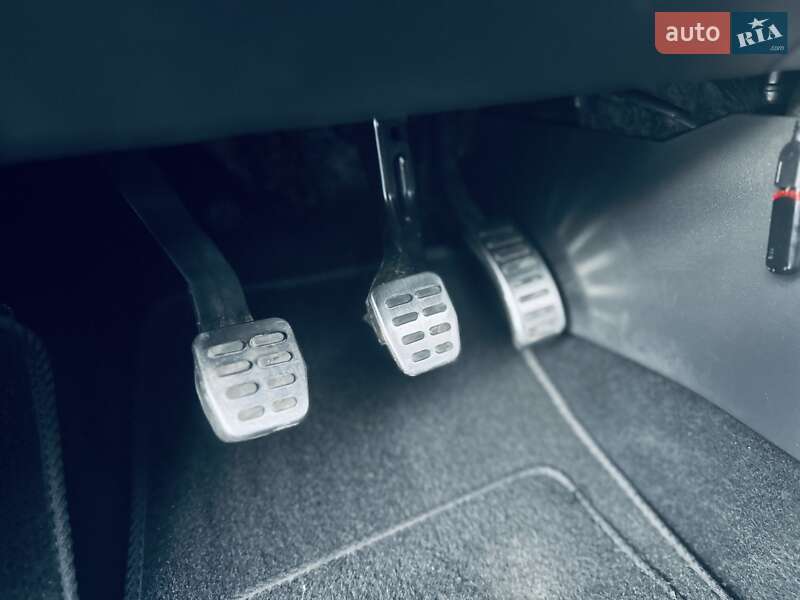 Седан Volkswagen Polo 2011 в Мукачевому