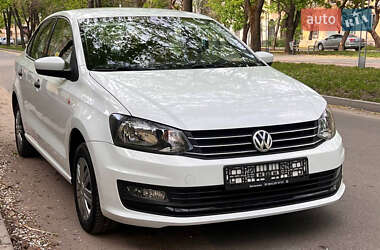 Седан Volkswagen Polo 2017 в Петровому