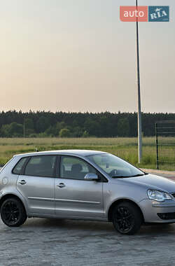 Хэтчбек Volkswagen Polo 2007 в 