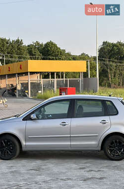 Хэтчбек Volkswagen Polo 2007 в 