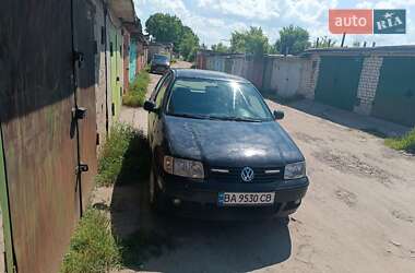 Хетчбек Volkswagen Polo 2000 в Смілі
