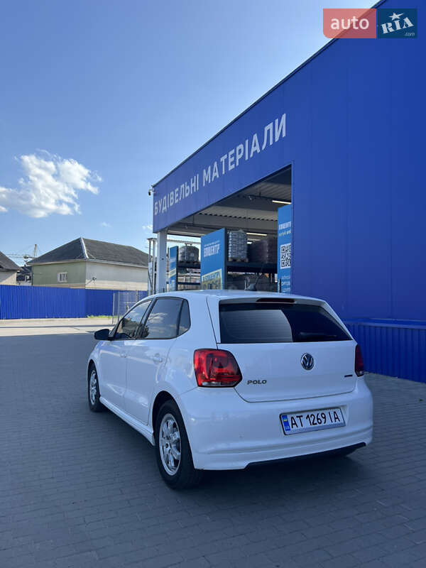 Хэтчбек Volkswagen Polo 2010 в Калуше