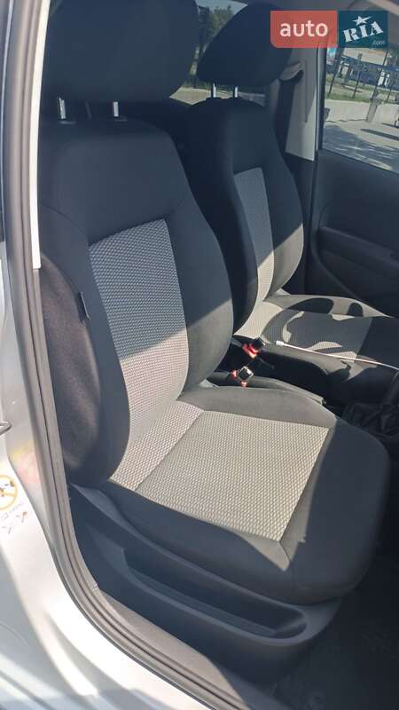 Хэтчбек Volkswagen Polo 2010 в Корсуне-Шевченковском