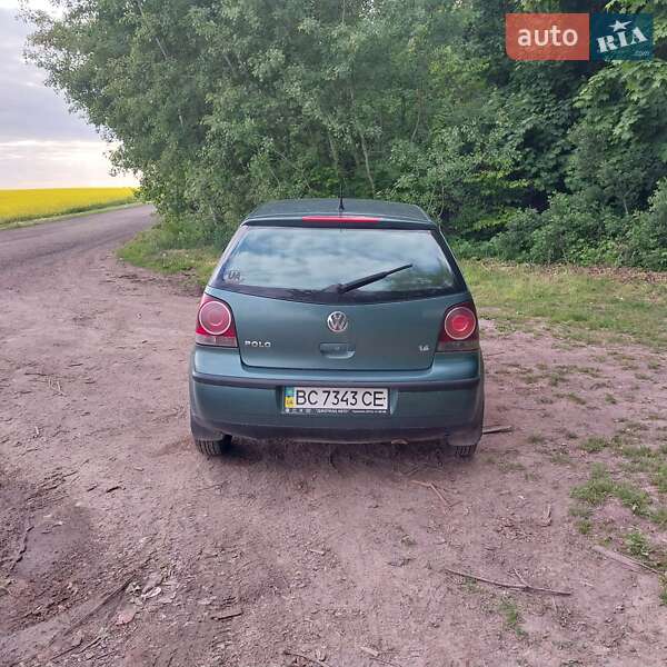 Хэтчбек Volkswagen Polo 2007 в Сокале