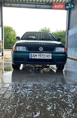 Седан Volkswagen Polo 1998 в Житомирі