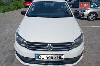 Седан Volkswagen Polo 2018 в Львові