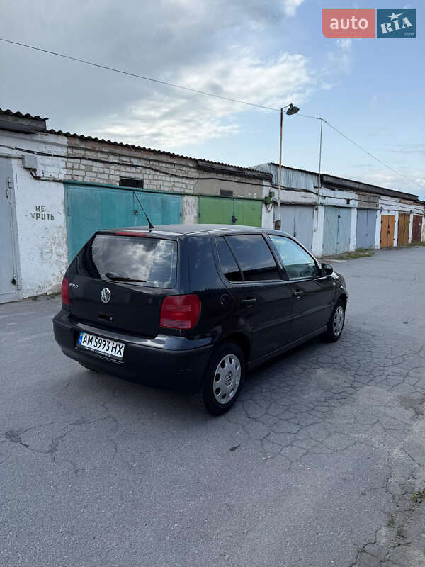Хетчбек Volkswagen Polo 2000 в Житомирі