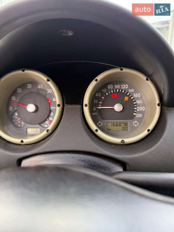 Хетчбек Volkswagen Polo 2000 в Житомирі