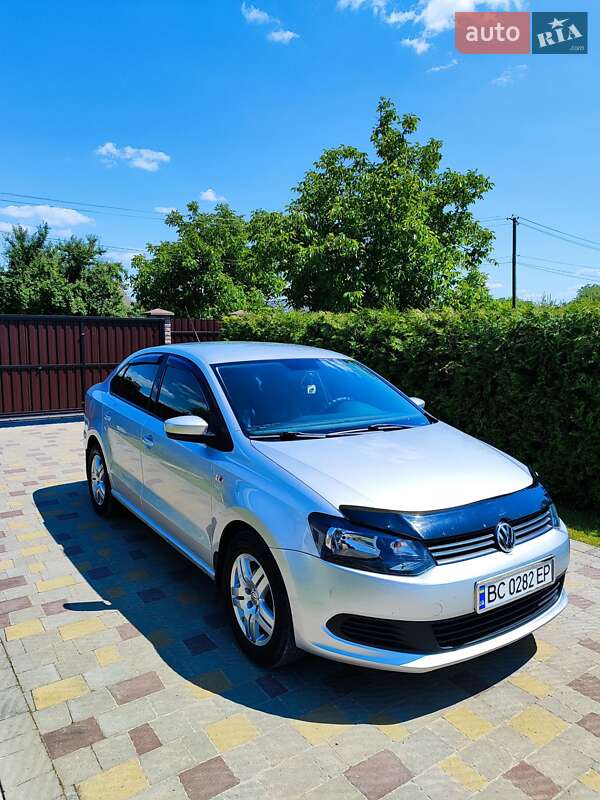 Седан Volkswagen Polo 2011 в Меденичах