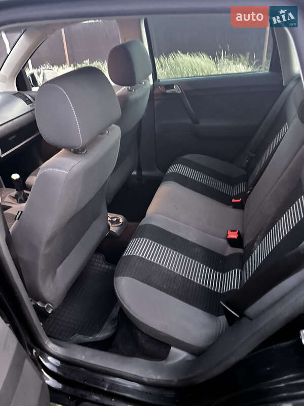 Хетчбек Volkswagen Polo 2009 в Дніпрі