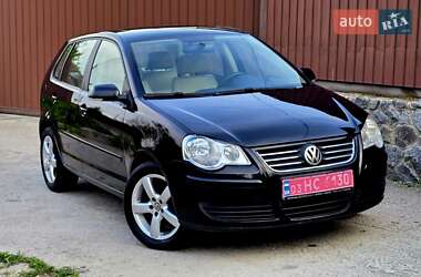 Хэтчбек Volkswagen Polo 2008 в 