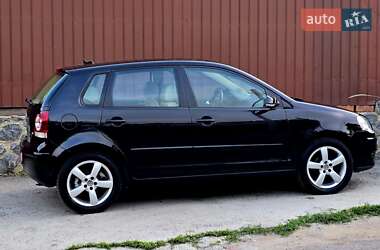Хэтчбек Volkswagen Polo 2008 в 