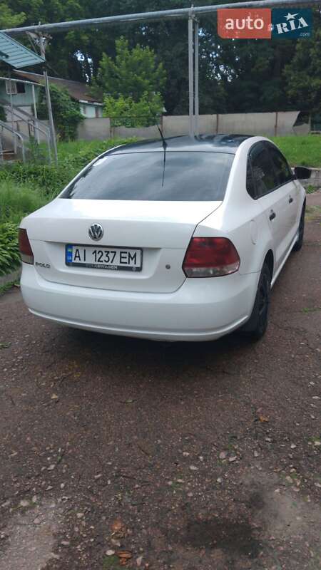 Седан Volkswagen Polo 2011 в Чернігові