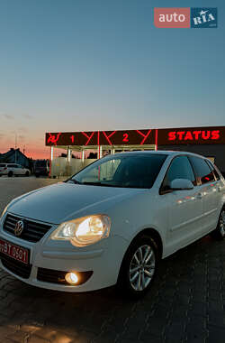 Хэтчбек Volkswagen Polo 2008 в Луцке